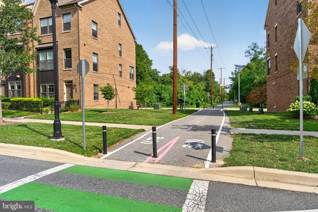4644 WOODBERRY ST, Riverdale, MD 20737