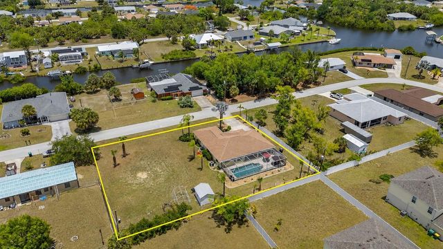 18075 PETOSKEY CIRCLE, Port Charlotte, FL 33948