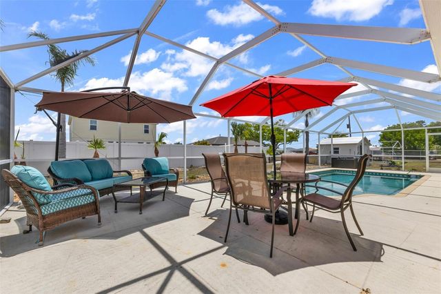 18075 PETOSKEY CIRCLE, Port Charlotte, FL 33948