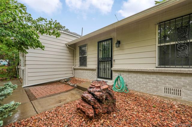 4809 S Quintero Street, Aurora, CO 80015