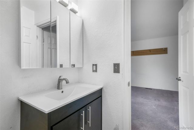 4809 S Quintero Street, Aurora, CO 80015