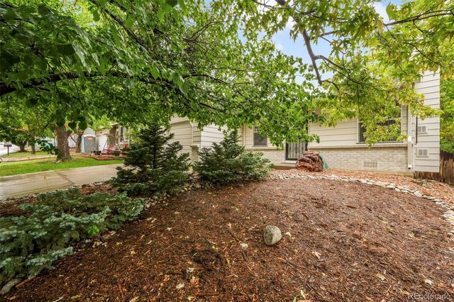 4809 S Quintero Street, Aurora, CO 80015