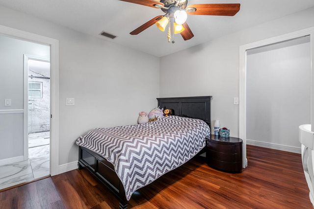 16896 N 76th Street N, Loxahatchee, FL 33470