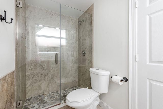 16896 N 76th Street N, Loxahatchee, FL 33470