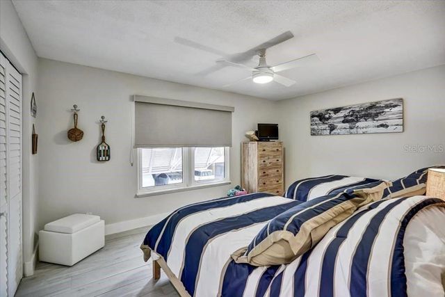 6046 W PEPPERTREE WAY 223B, Sarasota, FL 34242