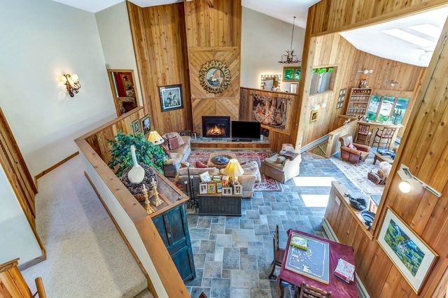 20 Blackberry Lane, Peru, VT 05152
