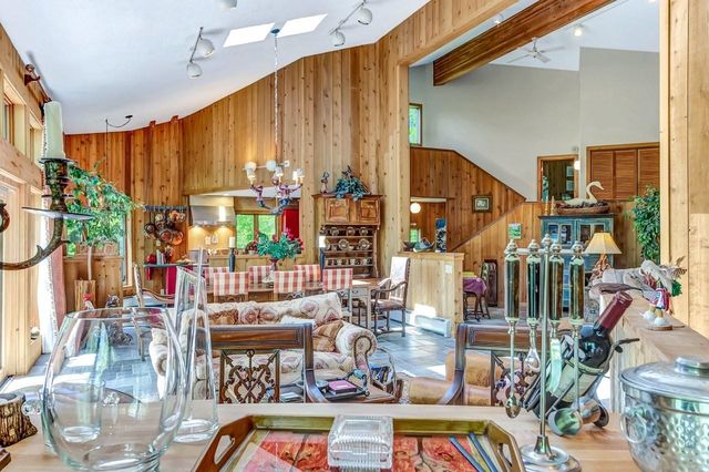 20 Blackberry Lane, Peru, VT 05152