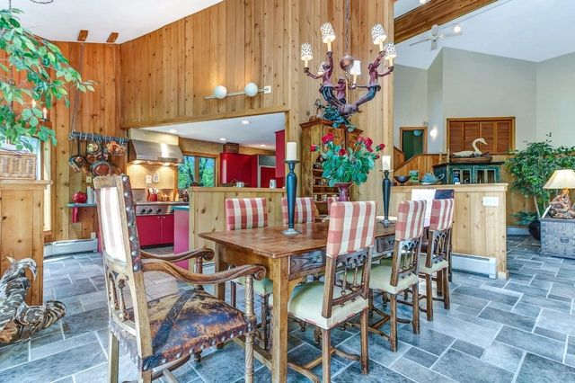 20 Blackberry Lane, Peru, VT 05152