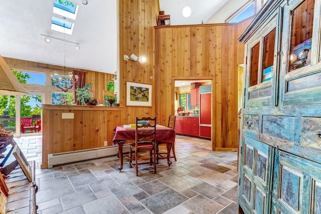 20 Blackberry Lane, Peru, VT 05152