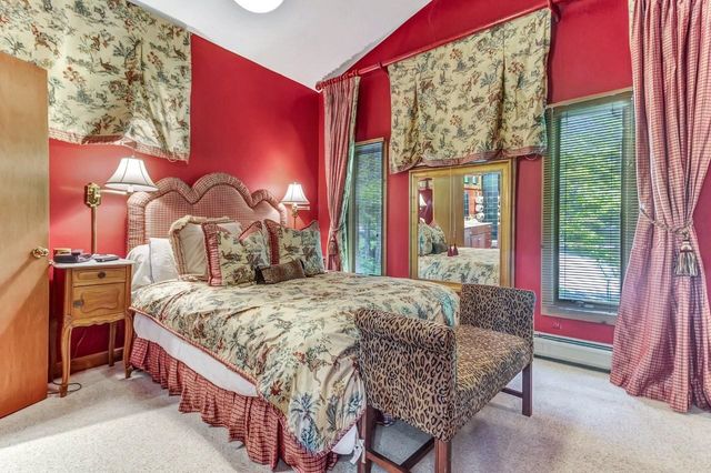 20 Blackberry Lane, Peru, VT 05152