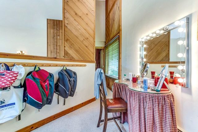 20 Blackberry Lane, Peru, VT 05152