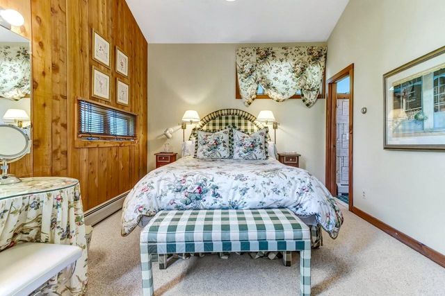 20 Blackberry Lane, Peru, VT 05152