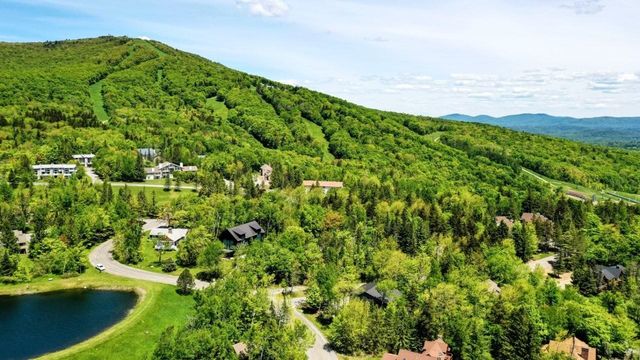 20 Blackberry Lane, Peru, VT 05152