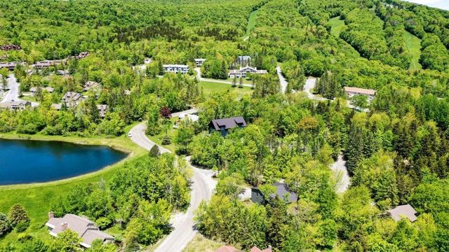 20 Blackberry Lane, Peru, VT 05152