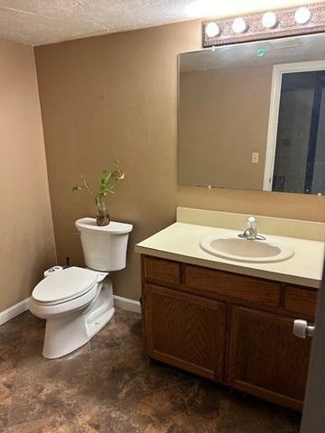 237 South Street 28, Shrewsbury, MA 01545