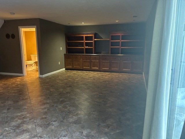 237 South Street 28, Shrewsbury, MA 01545