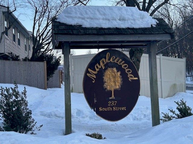 237 South Street 28, Shrewsbury, MA 01545