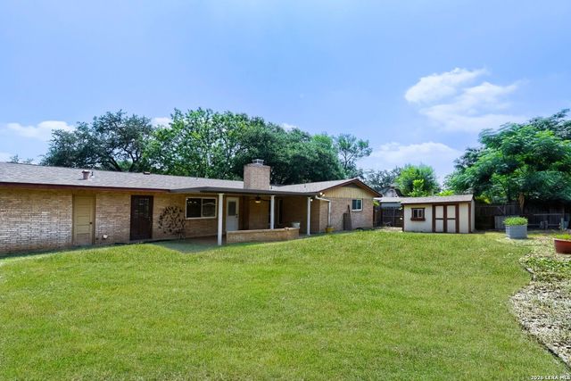 10215 Willowick Lane, San Antonio, TX 78217