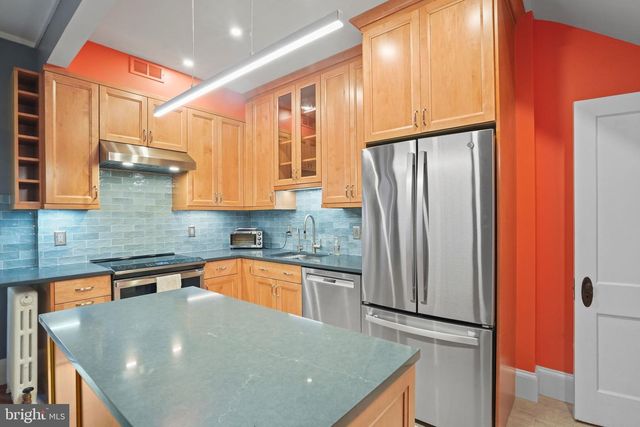 1612 POTOMAC AVE SE, Washington, DC 20003