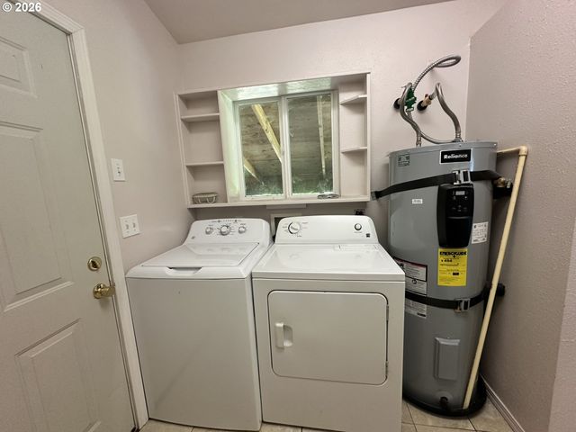 725 N RIVER BEND Rd, Otis, OR 97368