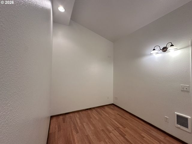 725 N RIVER BEND Rd, Otis, OR 97368