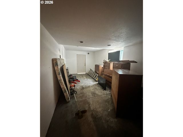 725 N RIVER BEND Rd, Otis, OR 97368
