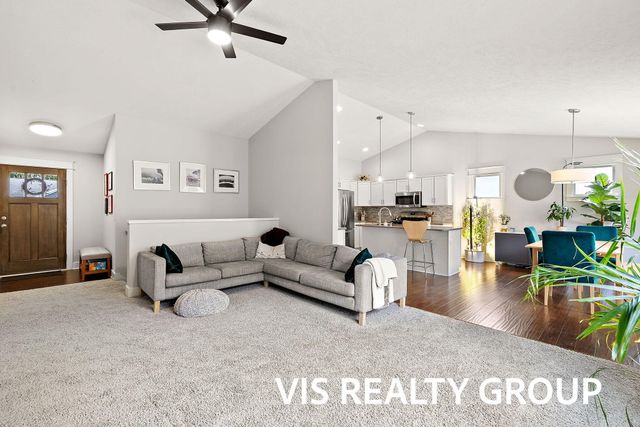 15265 Canterbury Lane, Grand Haven Twp, MI 49417
