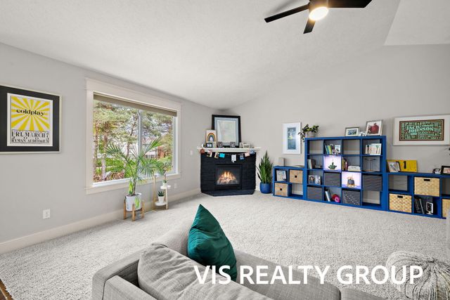 15265 Canterbury Lane, Grand Haven Twp, MI 49417