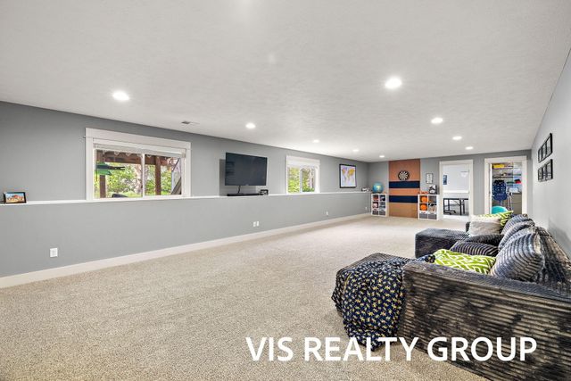 15265 Canterbury Lane, Grand Haven Twp, MI 49417