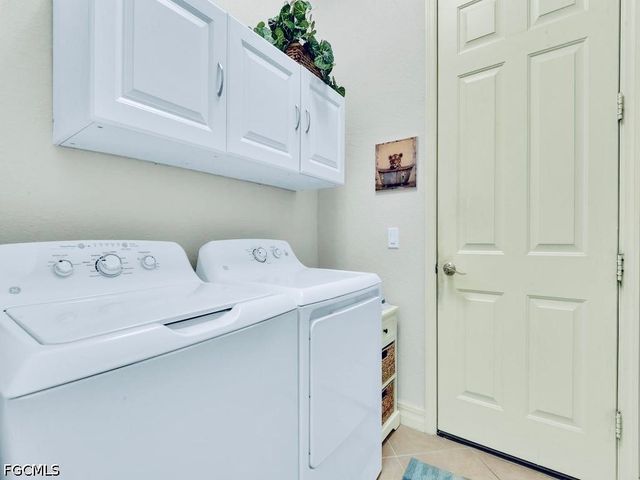 9149 Leatherwood LOOP, Lehigh Acres, FL 33936