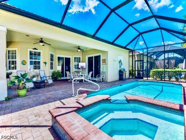 9149 Leatherwood LOOP, Lehigh Acres, FL 33936