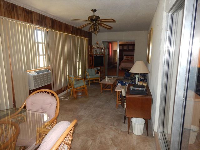 10640 DEERGRASS LANE, Orlando, FL 32821