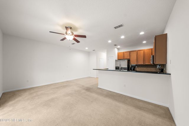 13358 OCEAN MIST Drive, Jacksonville, FL 32258