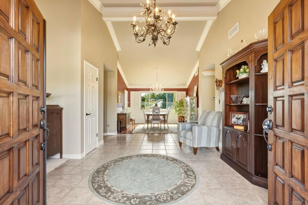 2329 Cortina Circle, Escondido, CA 92029 — photo 3