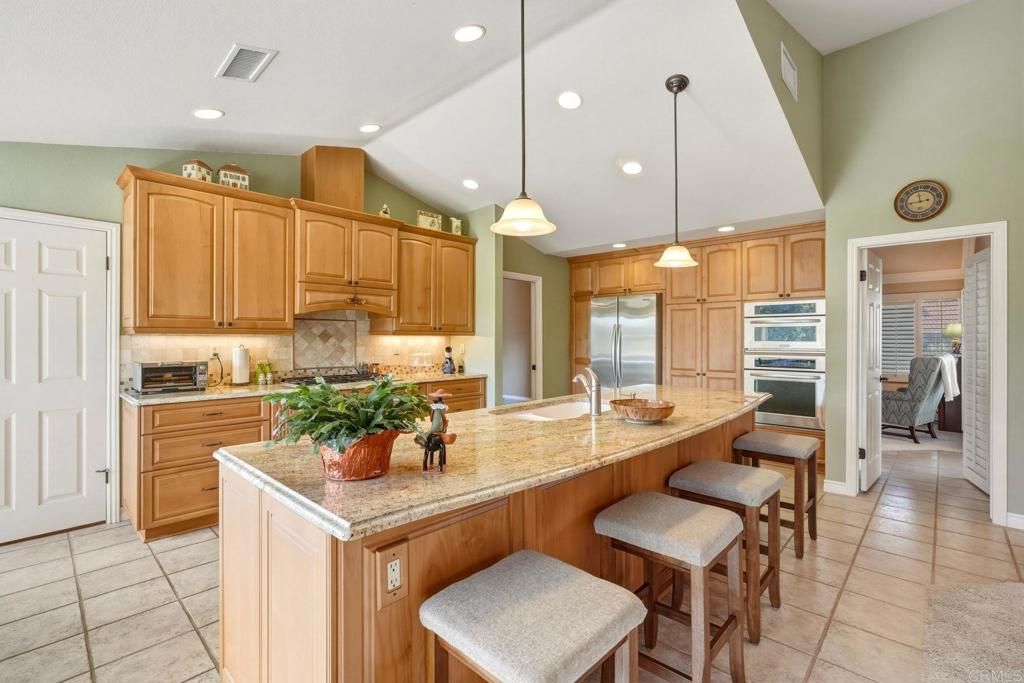 2329 Cortina Circle, Escondido, CA 92029 — photo 4