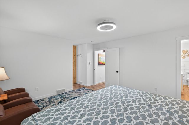 3225 Wellington Lane N, Plymouth, MN 55441