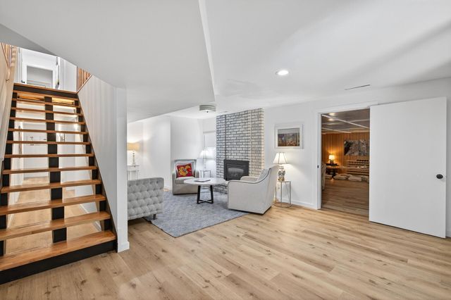 3225 Wellington Lane N, Plymouth, MN 55441