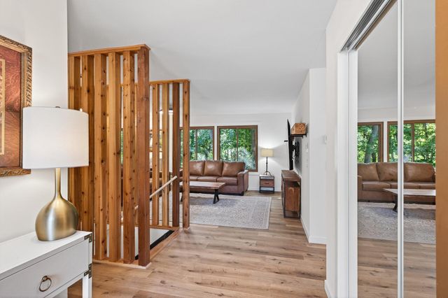 3225 Wellington Lane N, Plymouth, MN 55441