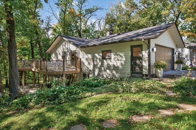 3225 Wellington Lane N, Plymouth, MN 55441