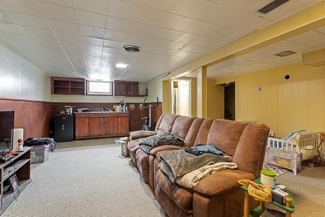 7439 10th Avenue S, Richfield, MN 55423