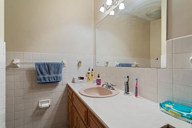 7439 10th Avenue S, Richfield, MN 55423