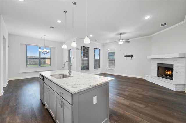 1408 Evening Primrose Drive, Mansfield, TX 76063