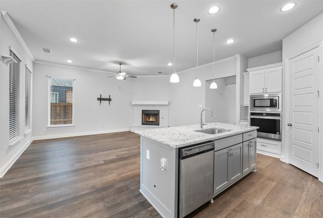 1408 Evening Primrose Drive, Mansfield, TX 76063