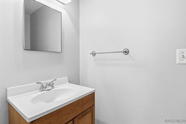 1305 W Sorrento Drive, Citrus Springs, FL 34434