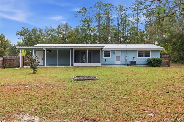 1305 W Sorrento Drive, Citrus Springs, FL 34434