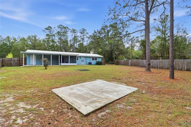 1305 W Sorrento Drive, Citrus Springs, FL 34434