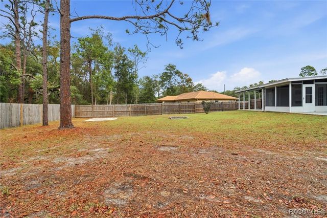 1305 W Sorrento Drive, Citrus Springs, FL 34434