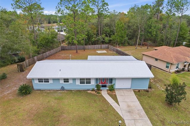 1305 W Sorrento Drive, Citrus Springs, FL 34434