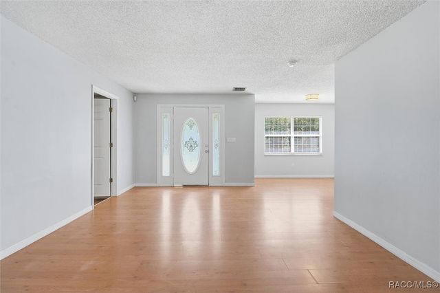 1305 W Sorrento Drive, Citrus Springs, FL 34434