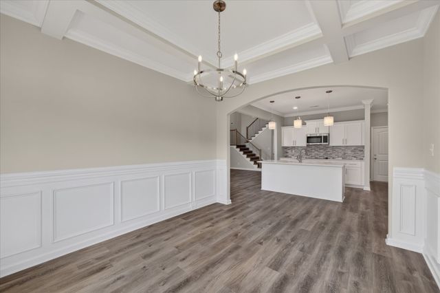 734 Shoemaker Ln, Clarksville, TN 37043
